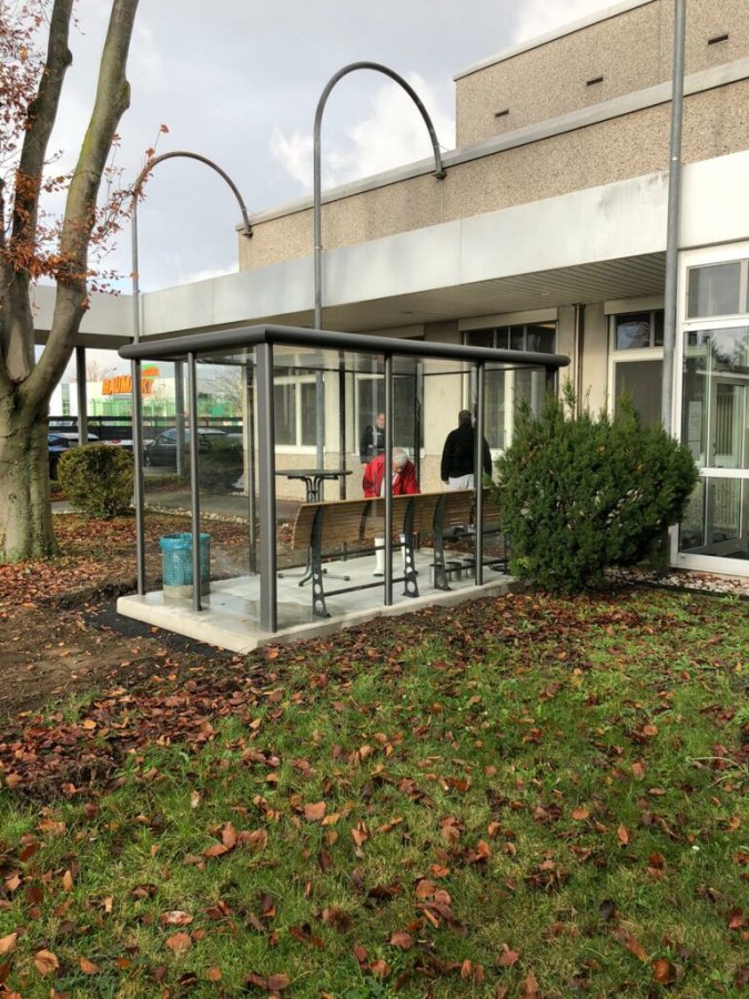 Preview: Raucherunterstand outdoor für 15 Personen Kunde 2