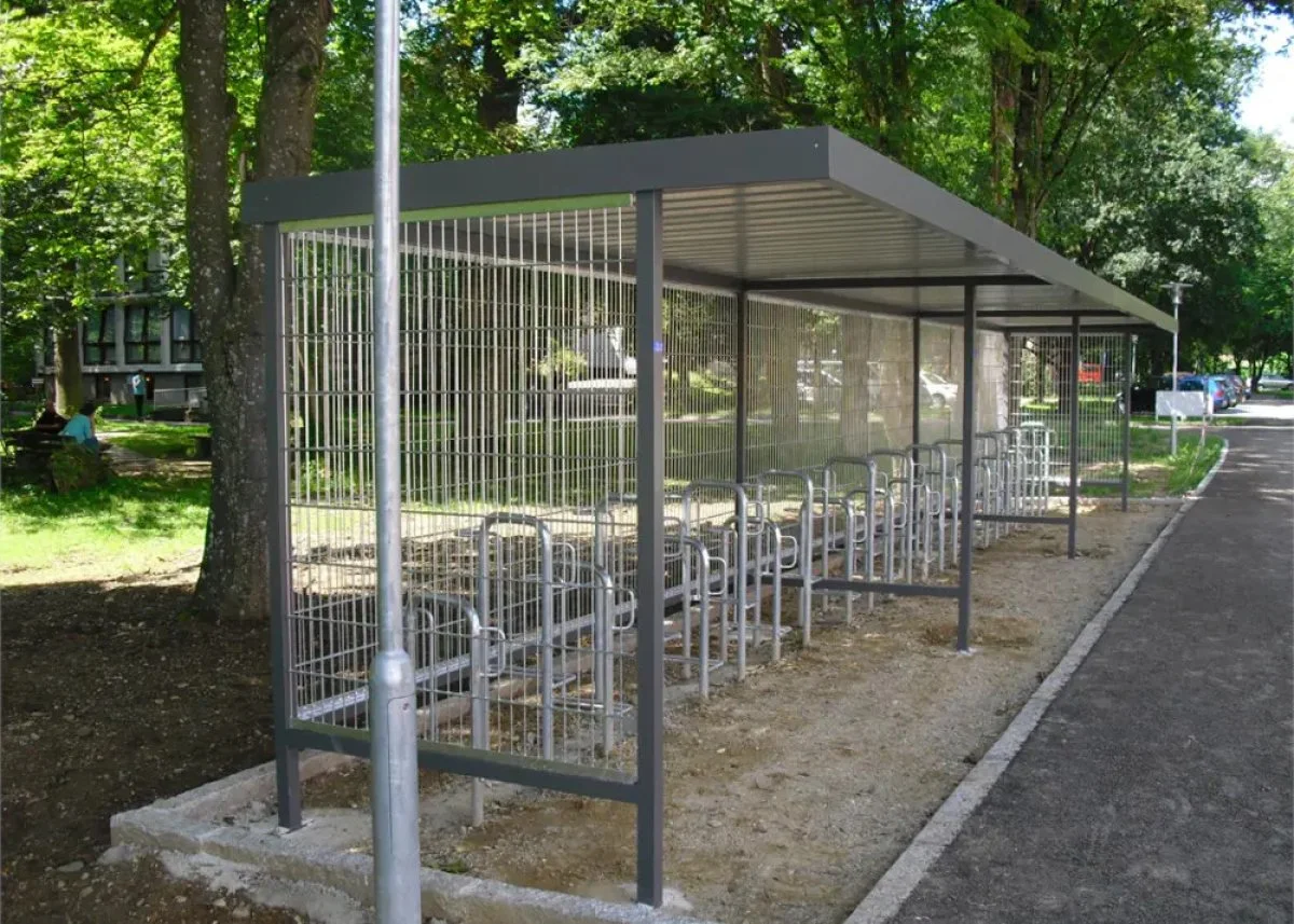 Fahrradüberdachung "Tia" mit Doppelstabmatten Fahrradüberdachung "Tia" mit Doppelstabmatten