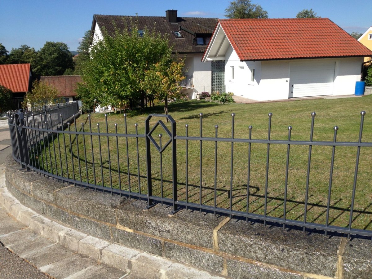 Fence system - garden fence
