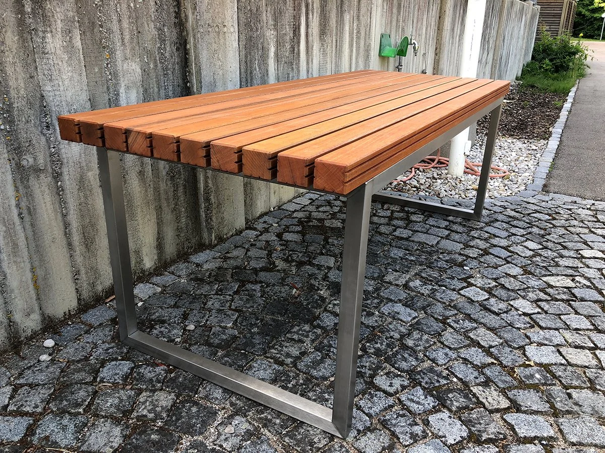 Picknickbank Holz Edelstahl Kombination Tisch