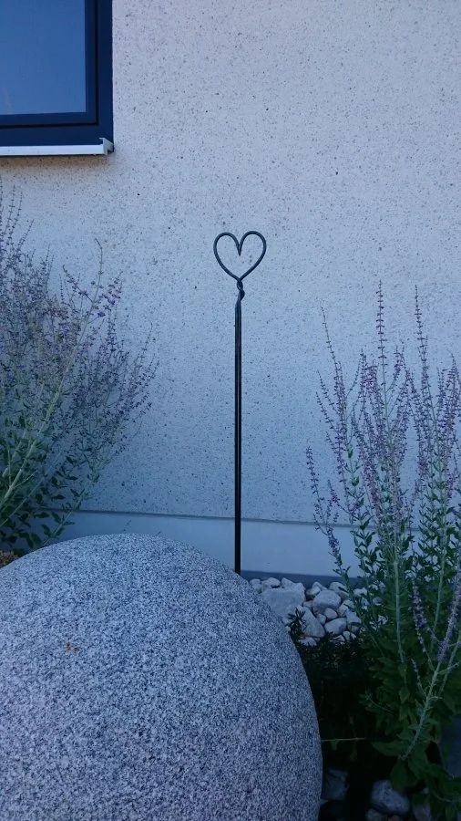 Garden-stick "Heart" old